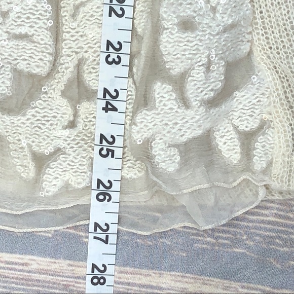 Moda Italy/Neiman Marcus Silk And Lace Tunic Size Small NWT - Picture 9 of 16